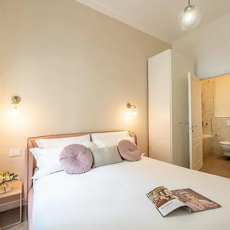 Apartment Genteel Cittadella Florence